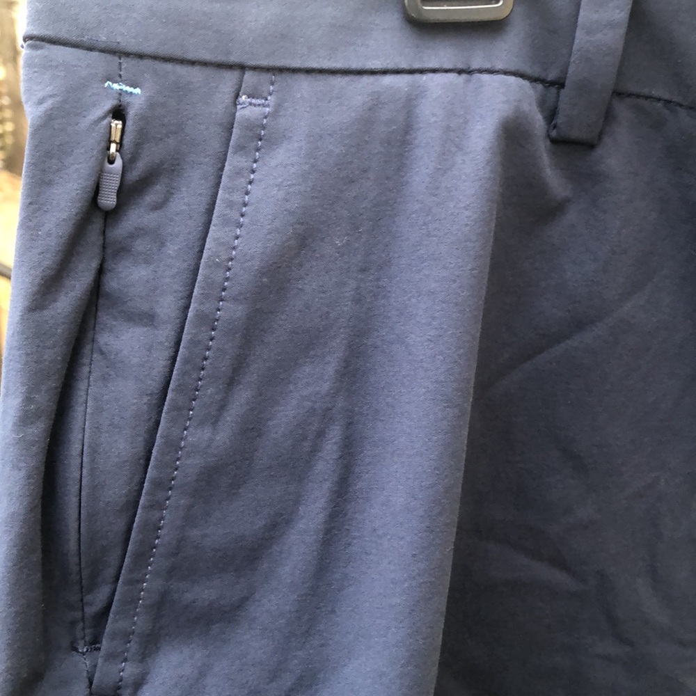 🚨B2G1 New VINEYARD VINE Blue Classic Fit Shorts - Picture 2 of 5